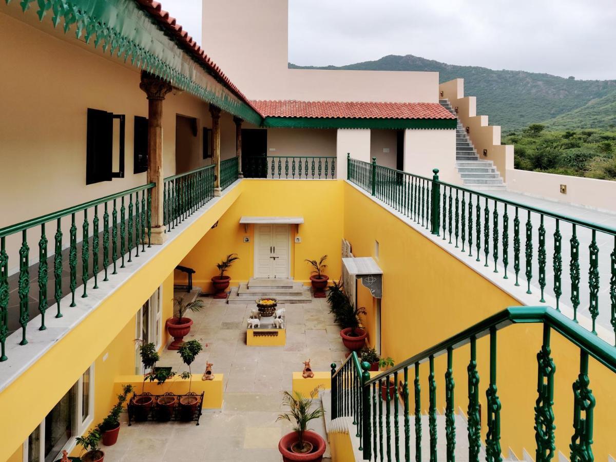Hotel Premkunj Udaipur Exterior foto