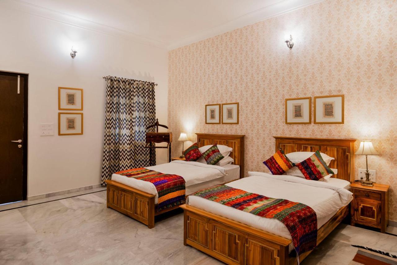 Hotel Premkunj Udaipur Exterior foto